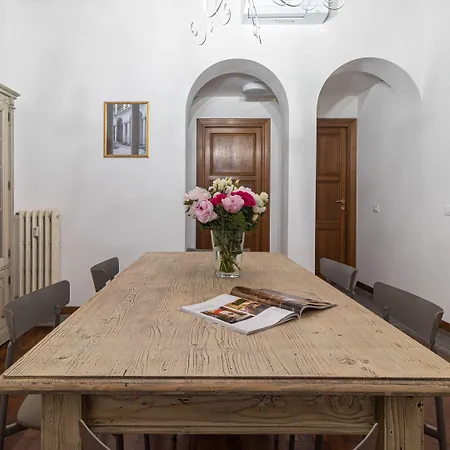Italianway Collection - Barberini Elegantia Apartments Roma-3